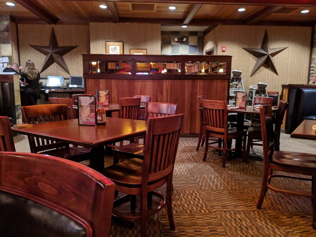 Calhouns in Turkey Creek | restaurant | 625 Turkey Cove Ln, Knoxville, TN 37934, USA | 8652881600 OR +1 865-288-1600