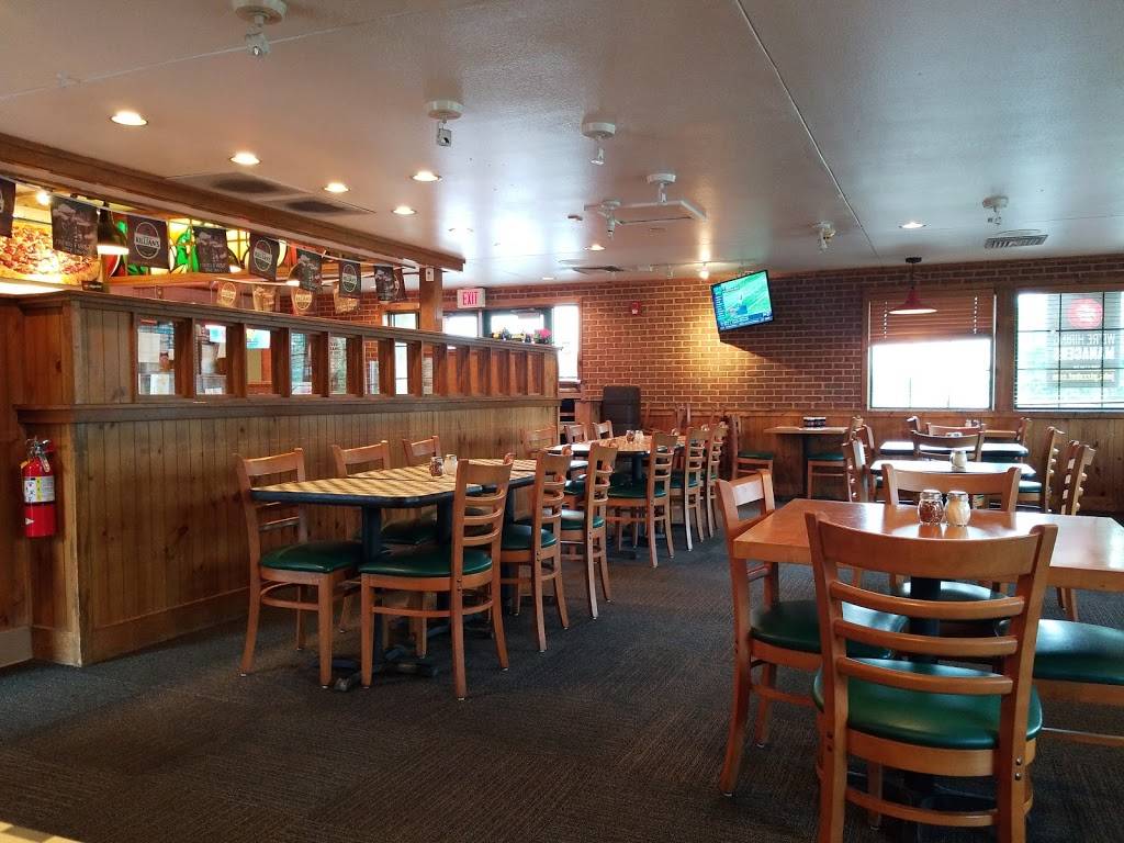 Pizza Hut | meal takeaway | 10171-B W Bowles Ave, Littleton, CO 80127, USA | 3039731651 OR +1 303-973-1651