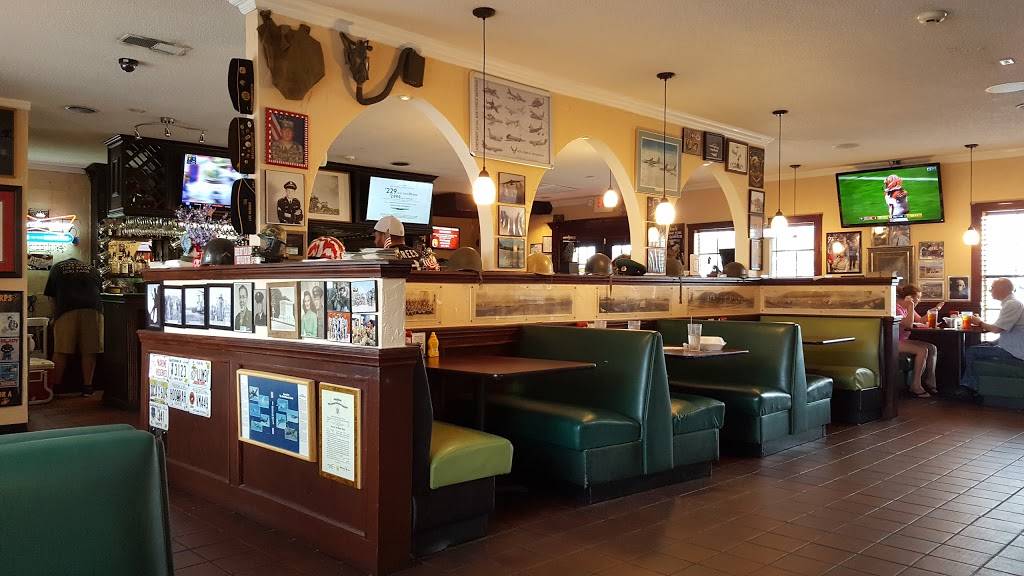 Semper Fi Bar & Grille | restaurant | 9770 Main St, Woodstock, GA 30188, USA | 7706720026 OR +1 770-672-0026