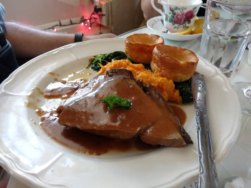 The Windsor Rose Restaurant and British Tea Room | cafe | 142 W 4th Ave, Mt Dora, FL 32757, USA | 3527352551 OR +1 352-735-2551