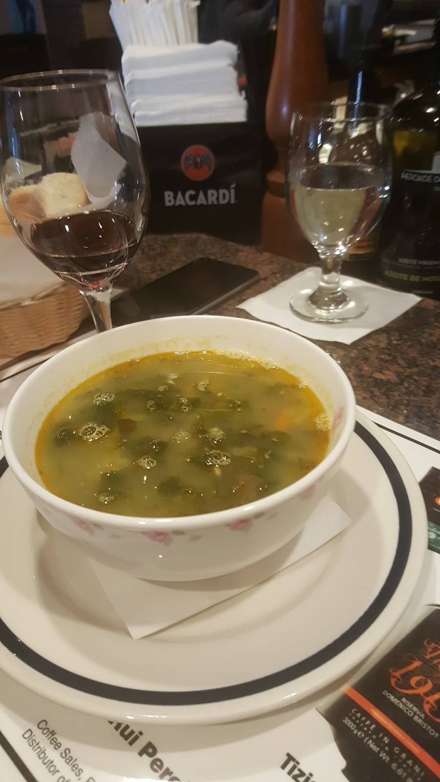 Ipanema Cafe | restaurant | 1819 Park St, Hartford, CT 06106, USA | 8602337488 OR +1 860-233-7488