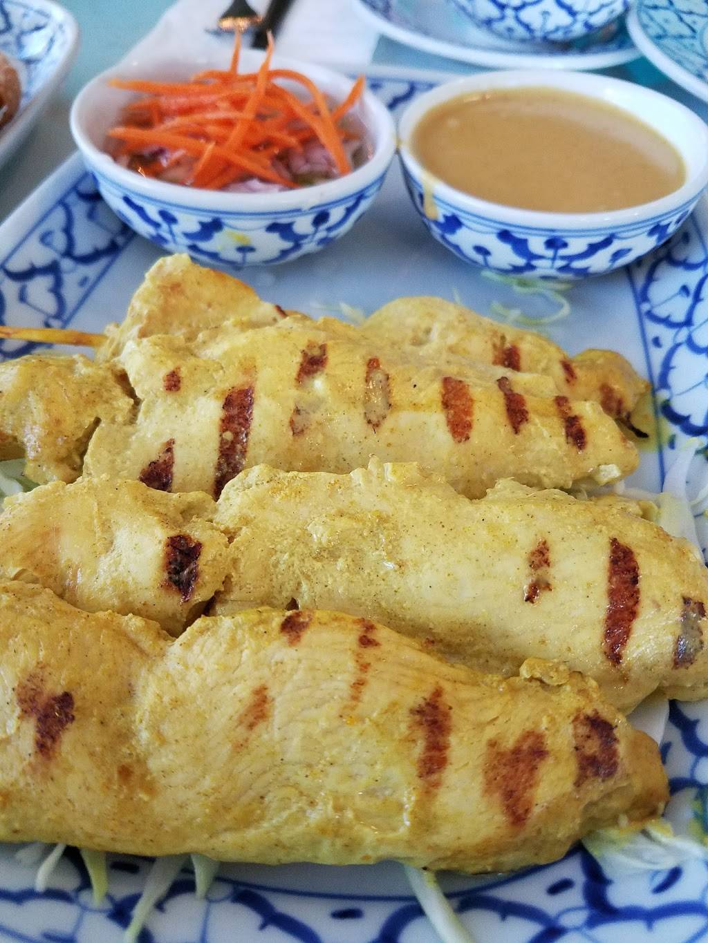 Bangkok Thai Restaurant | restaurant | 520 39th Ave SW, Puyallup, WA 98373, USA | 2534458040 OR +1 253-445-8040