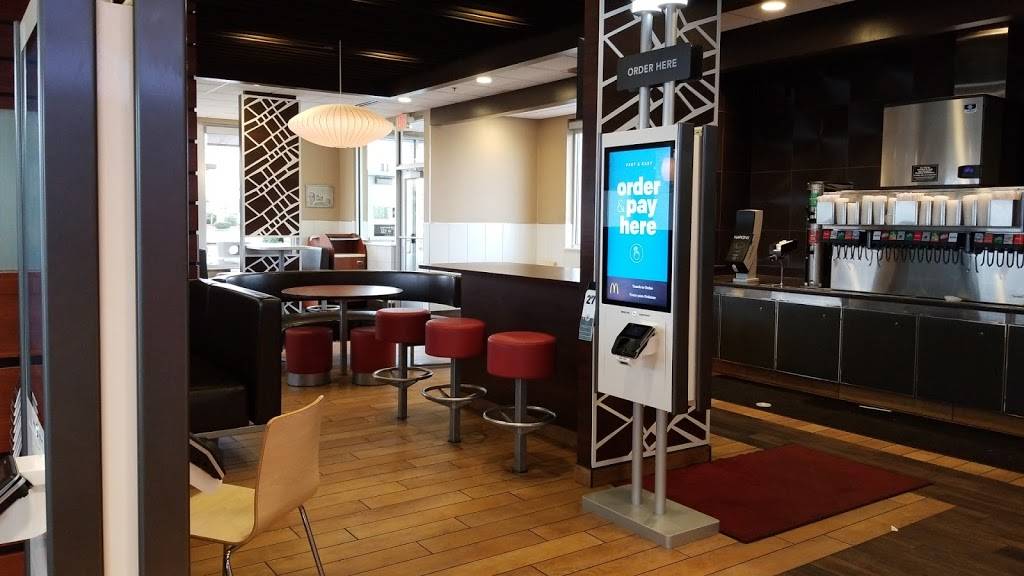 McDonalds | cafe | 1560 W Main St, Troy, OH 45373, USA | 9373393100 OR +1 937-339-3100