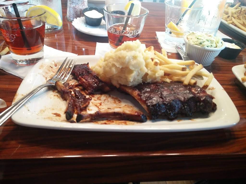 Madisons Restaurant & Bar | restaurant | 1190 Rue Volta, Boucherville, QC J4B 7A2, Canada | 4509060619 OR +1 450-906-0619