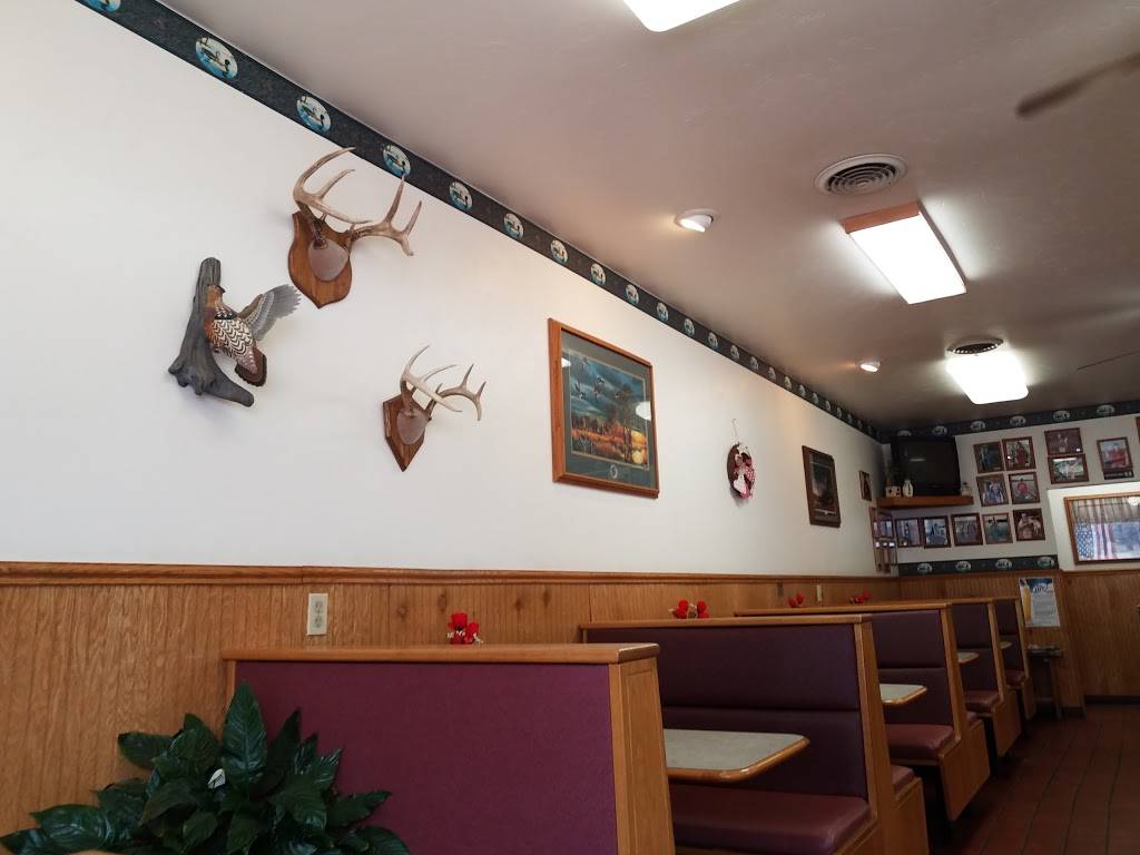 Freight House | restaurant | 285 N Lake St, Phillips, WI 54555, USA | 7153393744 OR +1 715-339-3744