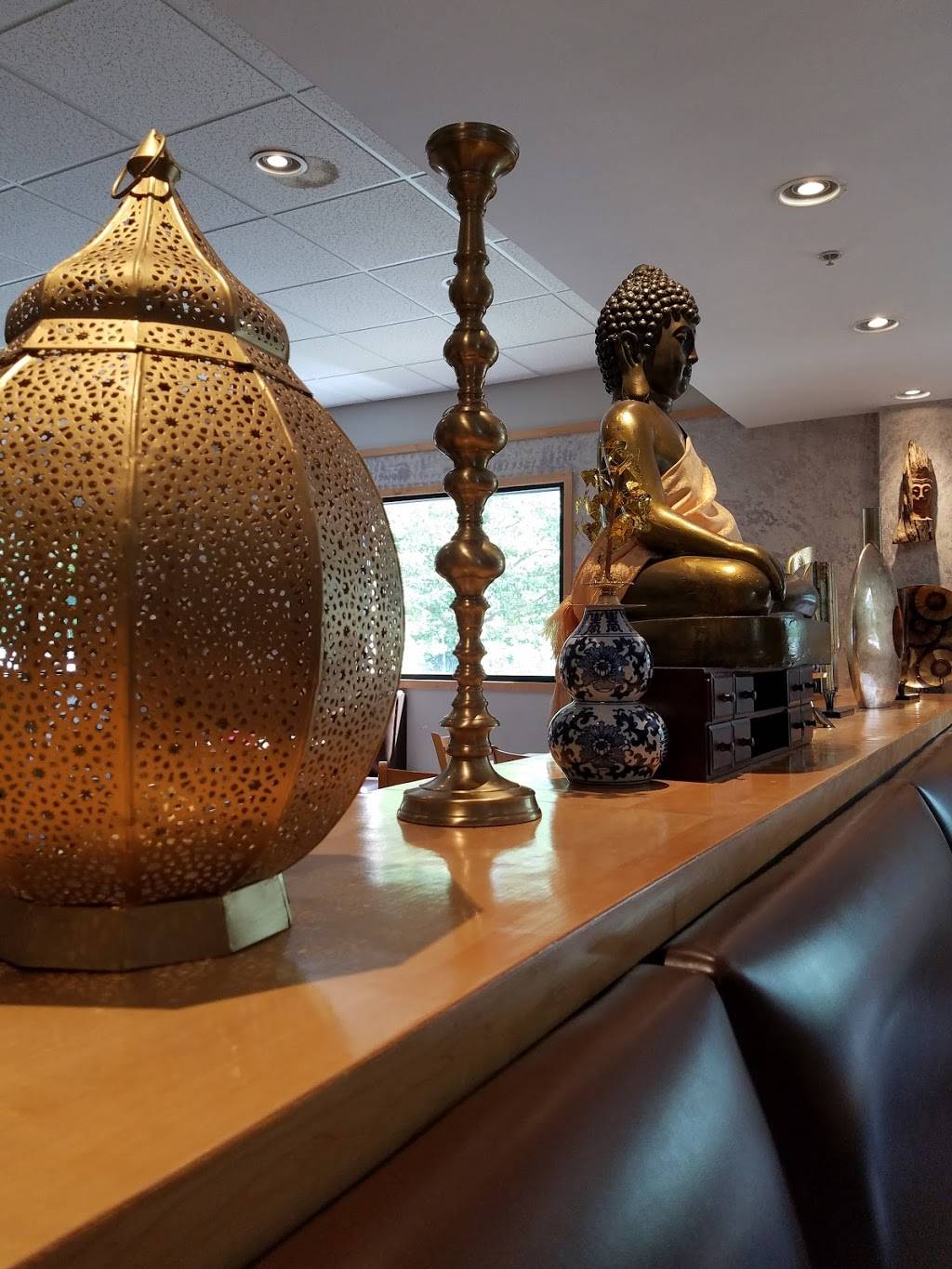 The 9th Monarch | restaurant | 634 State Rd Unit G, Dartmouth, MA 02747, USA | 7742026080 OR +1 774-202-6080