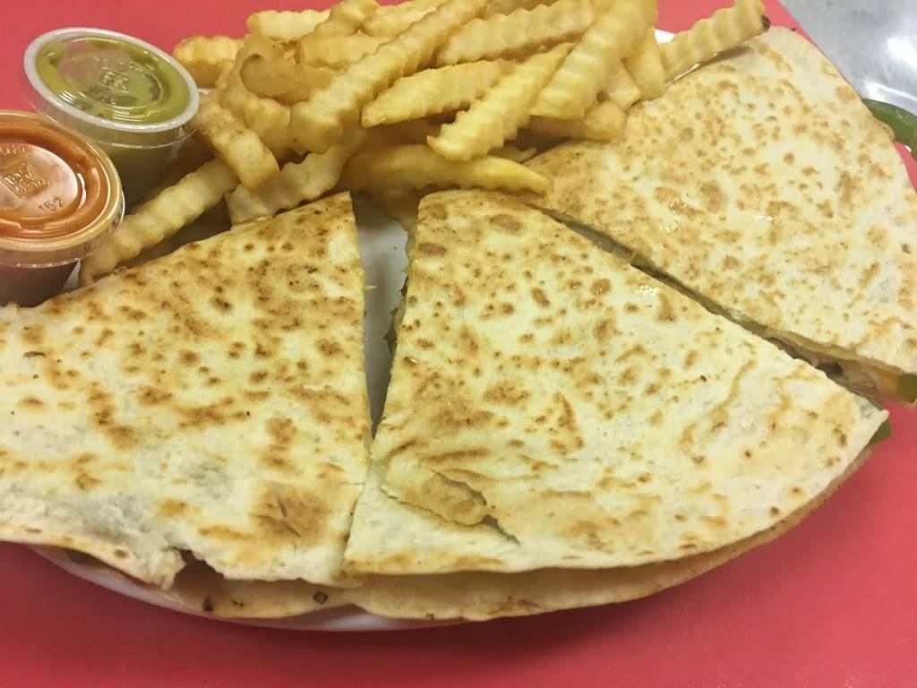 D Arcos Pizza | restaurant | 2819 W 63rd St, Chicago, IL 60629, USA | 7739126273 OR +1 773-912-6273