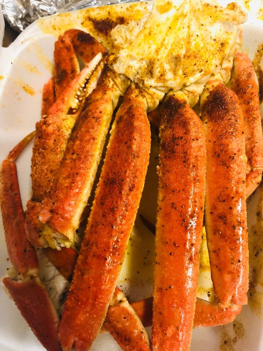 Imperial Caribbean & Seafood | restaurant | 725 N 42nd St, Philadelphia, PA 19104, USA | 2156459458 OR +1 215-645-9458