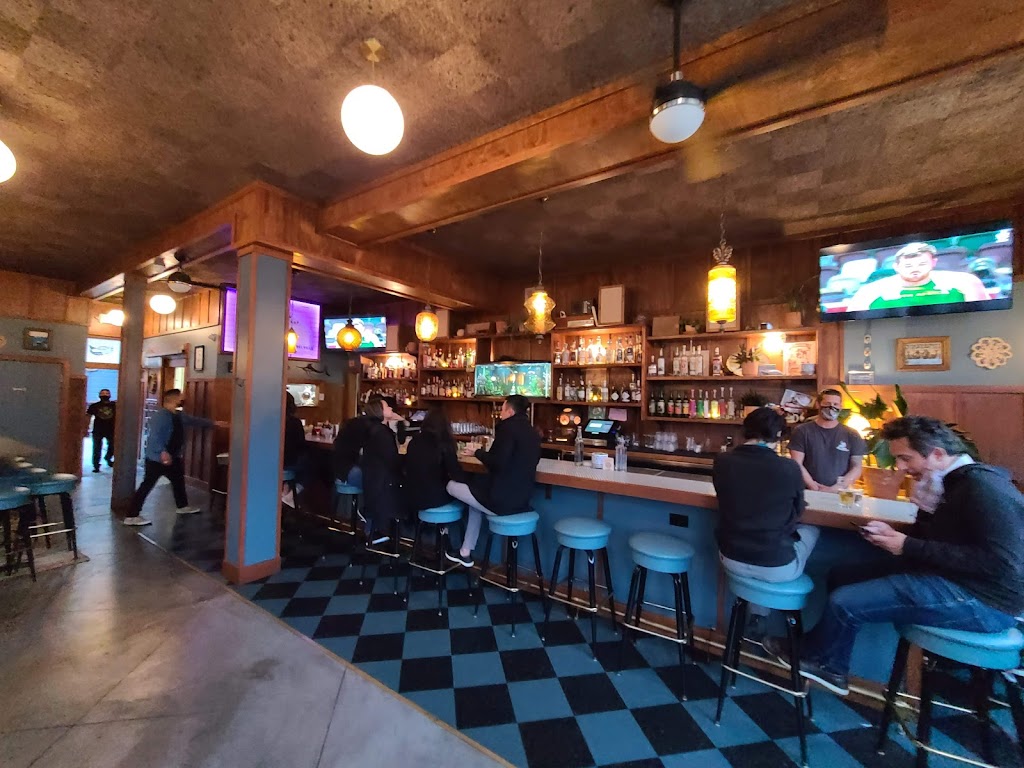 Lost Resort | restaurant | 2736 20th St, San Francisco, CA 94110, USA | 4152370770 OR +1 415-237-0770