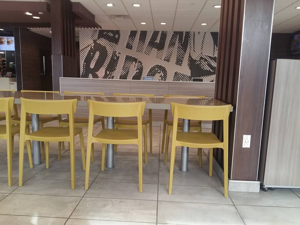 McDonalds | cafe | 6005 Bullard Rd, New Orleans, LA 70128, USA | 5042404041 OR +1 504-240-4041