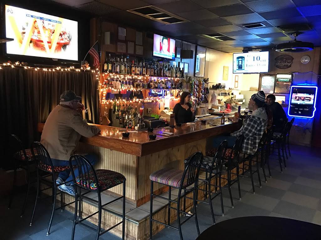 Capones Inc | restaurant | 1130 Green Run Square, Virginia Beach, VA 23452, USA | 7574683177 OR +1 757-468-3177