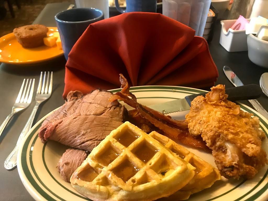 Myrtie Maes | restaurant | 207 W Van Buren, Eureka Springs, AR 72632, USA | 4792539768 OR +1 479-253-9768