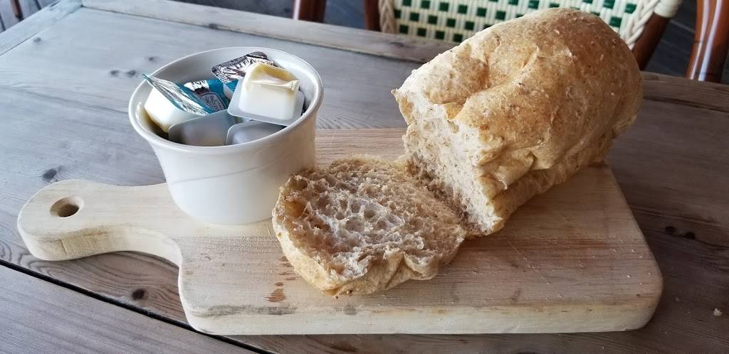 Rodneys | restaurant | 4179 Lake Shore Rd, Hamburg, NY 14075, USA | 7166275166 OR +1 716-627-5166