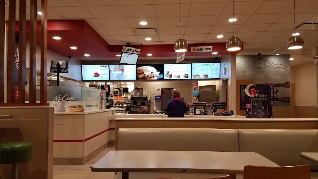 McDonalds | cafe | 5 Lumberyard Dr, Bridgton, ME 04009, USA | 2076479636 OR +1 207-647-9636