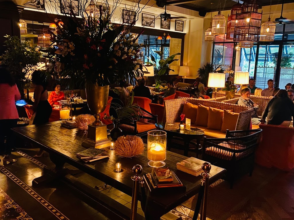 Le Colonial Atlanta | restaurant | 3035 Peachtree Rd NE Unit A201, Atlanta, GA 30305, USA | 4043410500 OR +1 404-341-0500