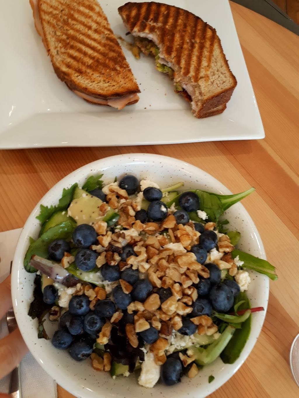 Mermaid Avenue Sandwich Factory | restaurant | 236 Wellington St, Kingston, ON K7K 2Y8, Canada | 6133442200 OR +1 613-344-2200