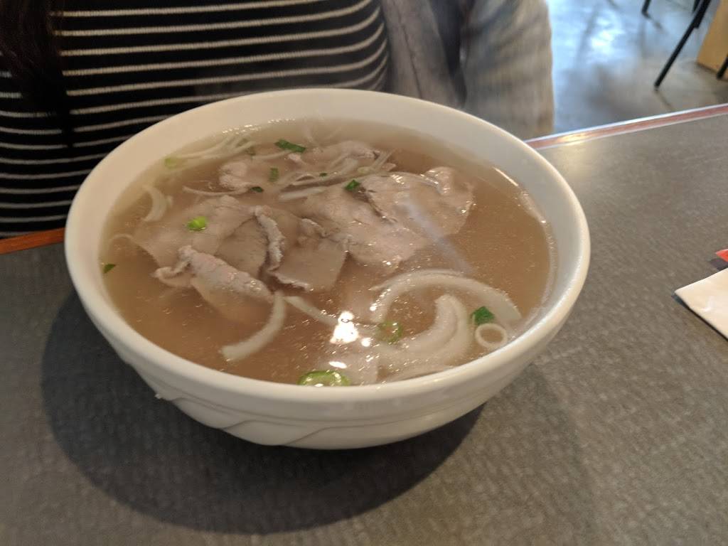 Pho LLC | restaurant | 350 Albert St, East Lansing, MI 48823, USA | 5175744919 OR +1 517-574-4919