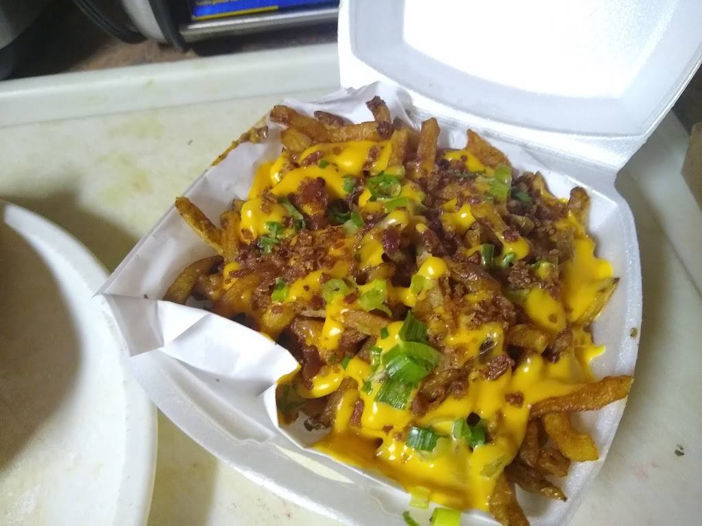 Cheesesteak Whizard Eastlake | restaurant | 35400 Vine St, Eastlake, OH 44095, USA | 4405108265 OR +1 440-510-8265