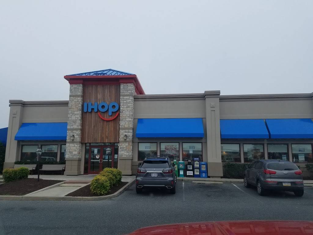 IHOP | bakery | 36670 Bayside Outlet Dr, Rehoboth Beach, DE 19971, USA | 3022268082 OR +1 302-226-8082