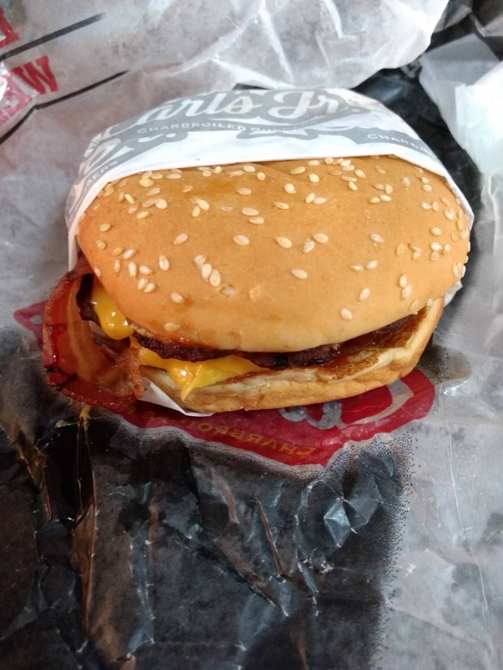 Carls Jr. | restaurant | 183 Lake Blvd, Redding, CA 96003, USA | 5302414939 OR +1 530-241-4939