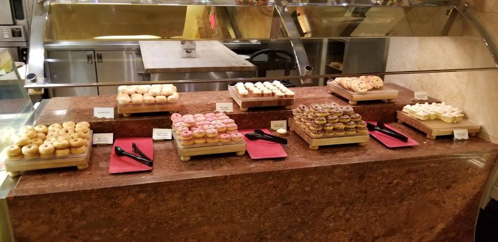 Feast Buffet | restaurant | 11011 W Charleston Blvd, Las Vegas, NV 89135, USA | 7027977777 OR +1 702-797-7777