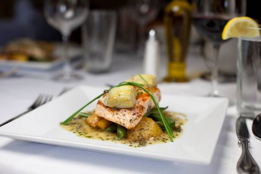 Cafe on the Green | cafe | 100 Aunt Hack Rd, Danbury, CT 06811, USA | 2037910369 OR +1 203-791-0369