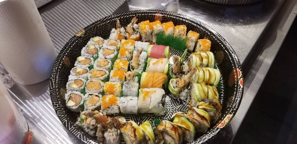 Golden Maki Japanese Restaurant | restaurant | 1100 Davis Dr, Newmarket, ON L3Y 8W8, Canada | 9058981028 OR +1 905-898-1028