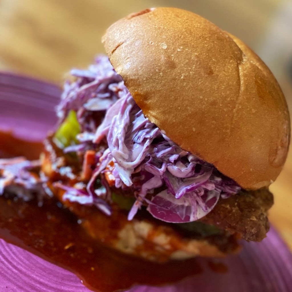 Buckets Fried Chicken | meal takeaway | 185 Humphrey St #3, Englewood, NJ 07631, USA | 2014084601 OR +1 201-408-4601