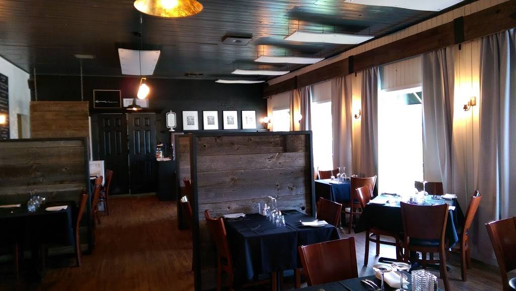 Comme Chez Soi Sherbrooke | restaurant | 875 Rue Belvédère S, Sherbrooke, QC J1H 4C2, Canada | 8195732818 OR +1 819-573-2818