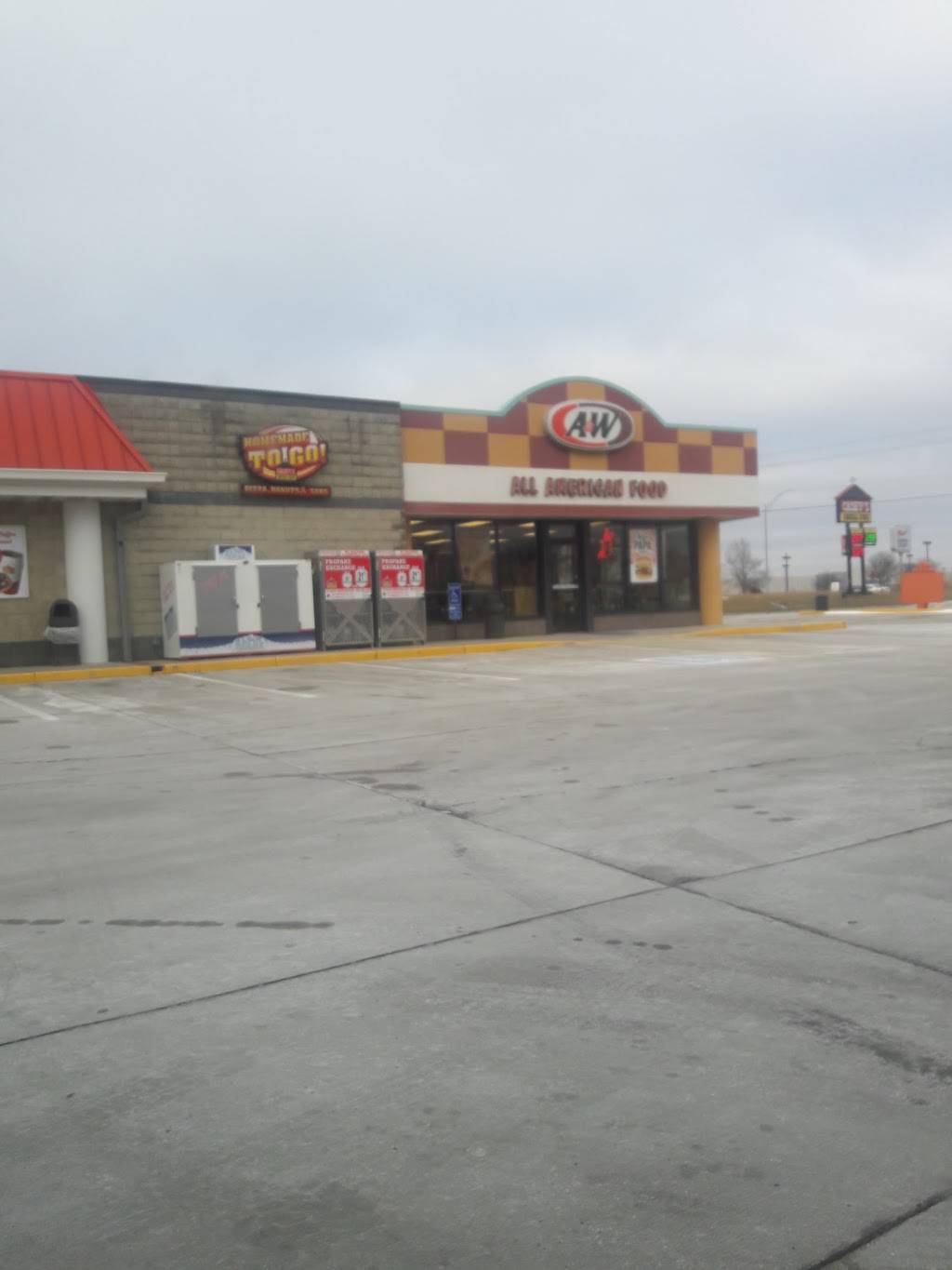 Caseys | meal takeaway | 5908 Nordic Dr, Cedar Falls, IA 50613, USA | 3192771170 OR +1 319-277-1170