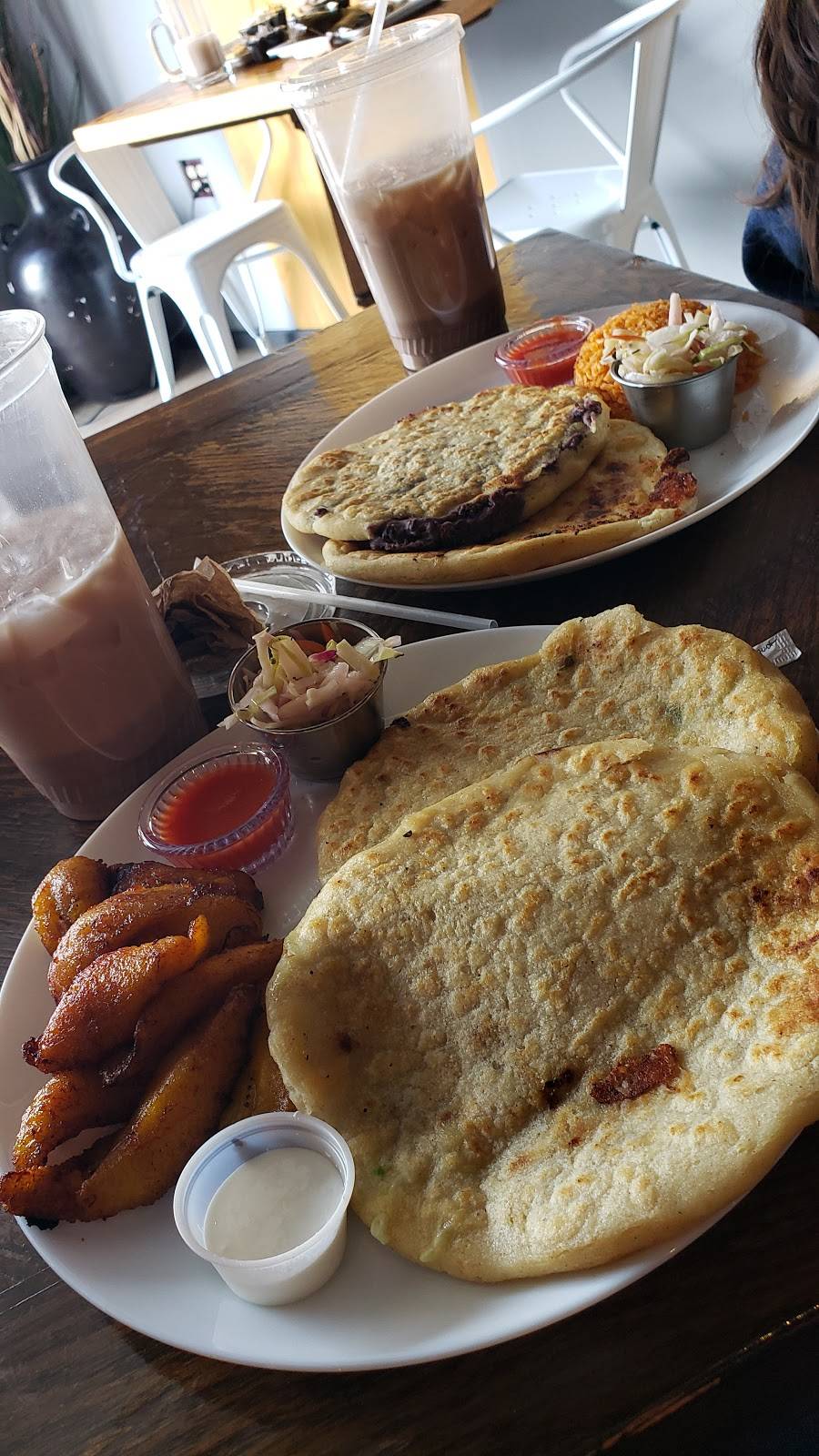 Monses Pupuseria | restaurant | 115 S 25th St, Colorado Springs, CO 80904, USA | 7194730877 OR +1 719-473-0877