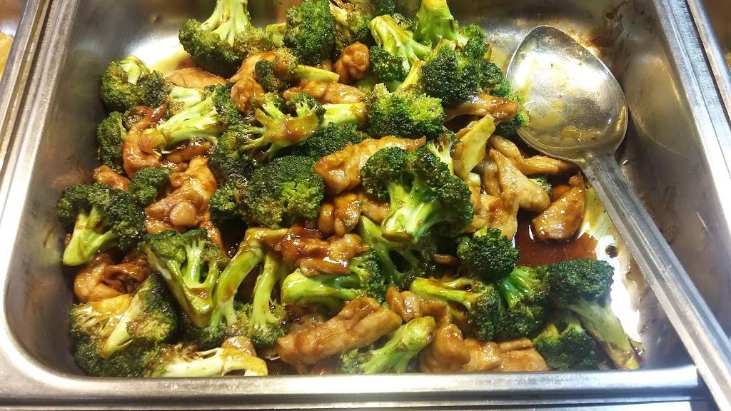 New Golden City | restaurant | 119 S Pine St, Warsaw, NC 28398, USA | 9102936688 OR +1 910-293-6688