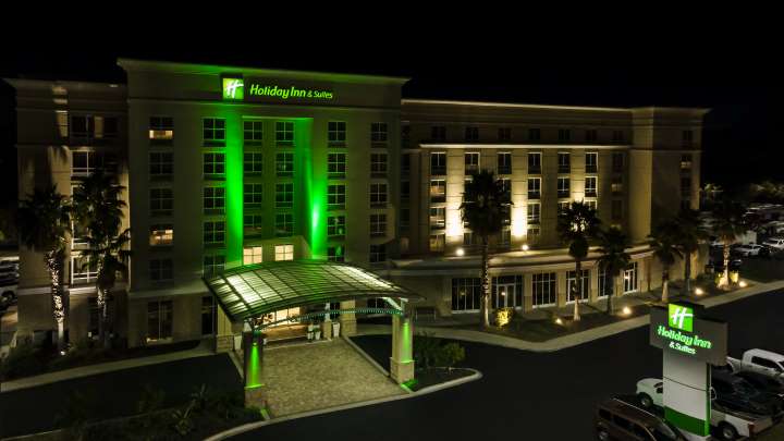 Onyx Grille and Lounge | restaurant | 620 Wells Rd, Orange Park, FL 32073, USA | 9045627400 OR +1 904-562-7400