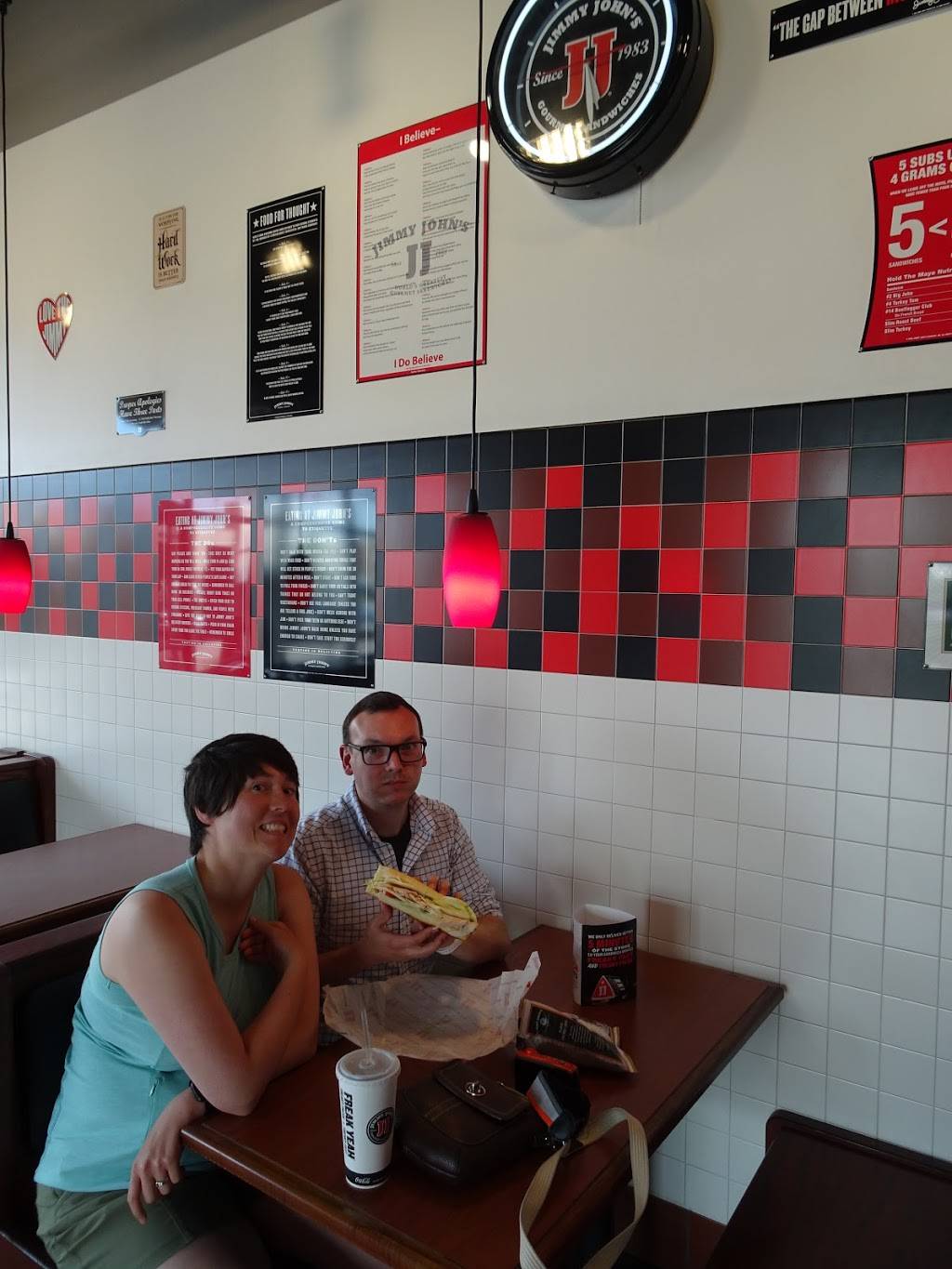 Jimmy Johns | meal delivery | 2510 Corridor Way, Coralville, IA 52241, USA | 3193377827 OR +1 319-337-7827