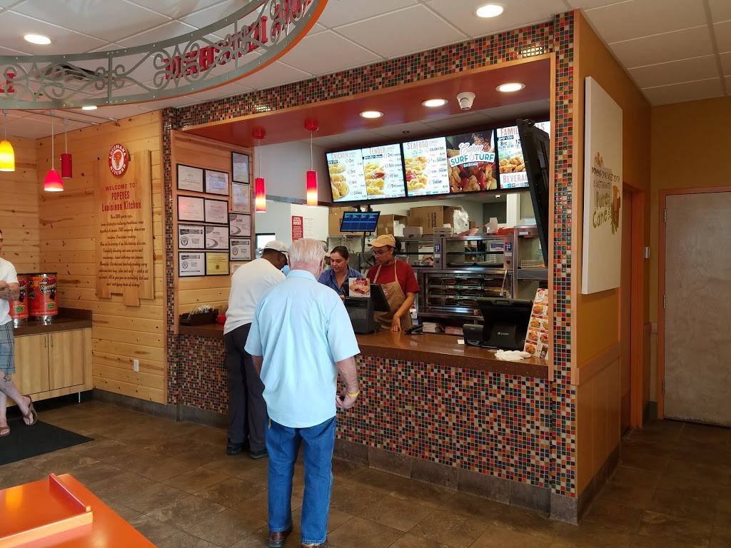 Popeyes Louisiana Kitchen | restaurant | 3201 Hartford Ave, Fairfield, CA 94534, USA | 7073999760 OR +1 707-399-9760