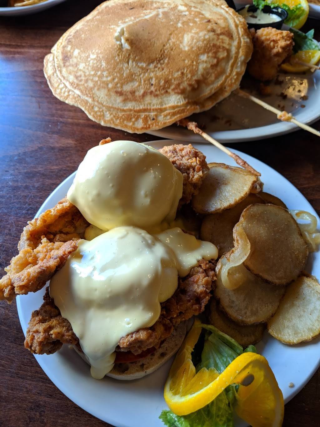 Muldoons | restaurant | 111 W Main St # 100, Carmel, IN 46032, USA | 3175711116 OR +1 317-571-1116