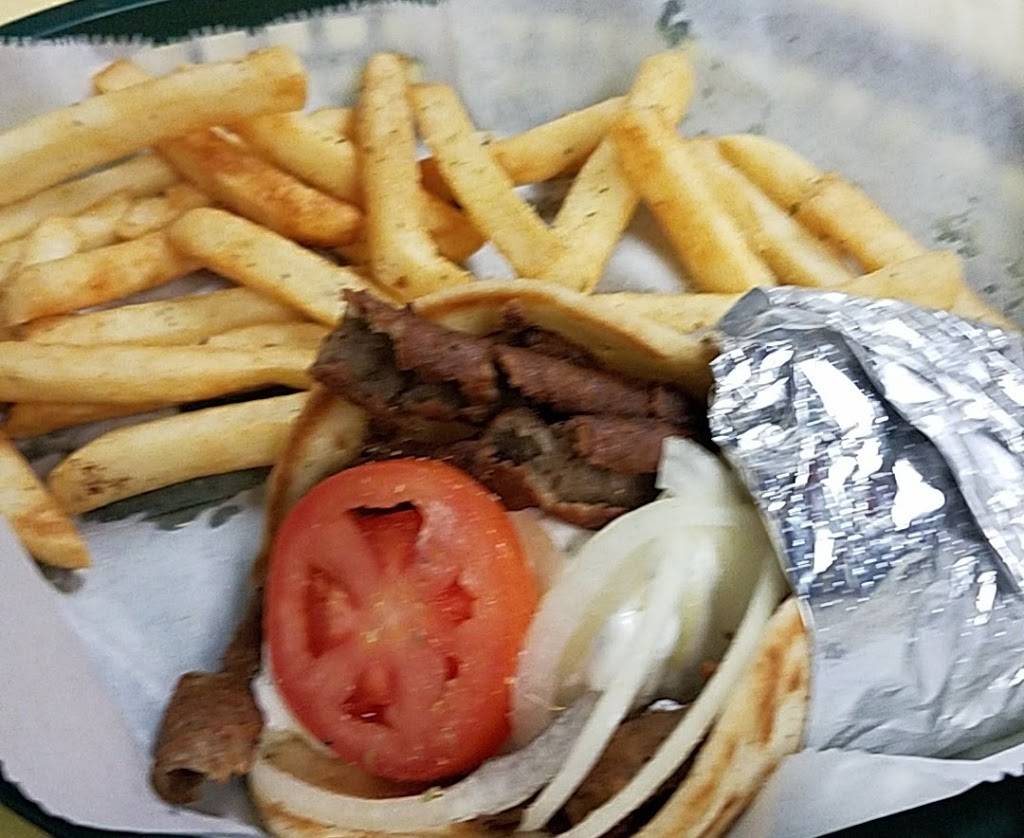 Kostas Gyros | restaurant | 809 Tower Ave, Superior, WI 54880, USA | 7153990147 OR +1 715-399-0147