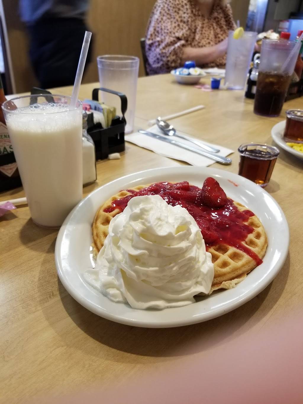 Del Taco | meal takeaway | 645 Tucker Rd, Tehachapi, CA 93561, USA | 6618239442 OR +1 661-823-9442