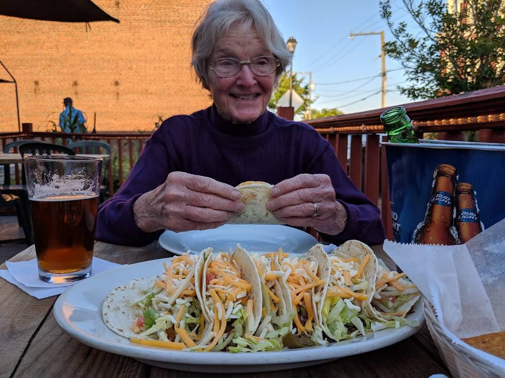 Andrades International Restaurant | restaurant | 7 Bollingbrook St, Petersburg, VA 23803, USA | 8047220344 OR +1 804-722-0344