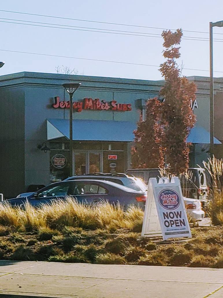 Jersey Mikes Subs | restaurant | 19620 Hwy 99 Suite 103, Lynnwood, WA 98036, USA | 4252457214 OR +1 425-245-7214