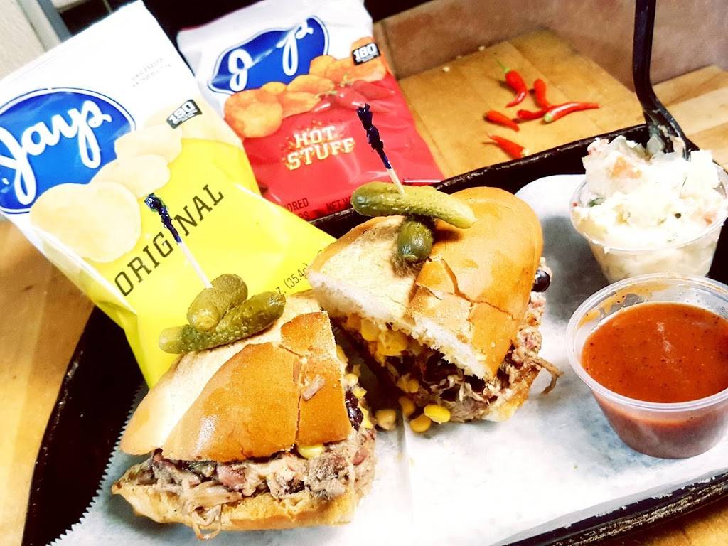 Cigars & Stripes BBQ Lounge | night club | 6715 Ogden Ave, Berwyn, IL 60402, USA | 7084841043 OR +1 708-484-1043