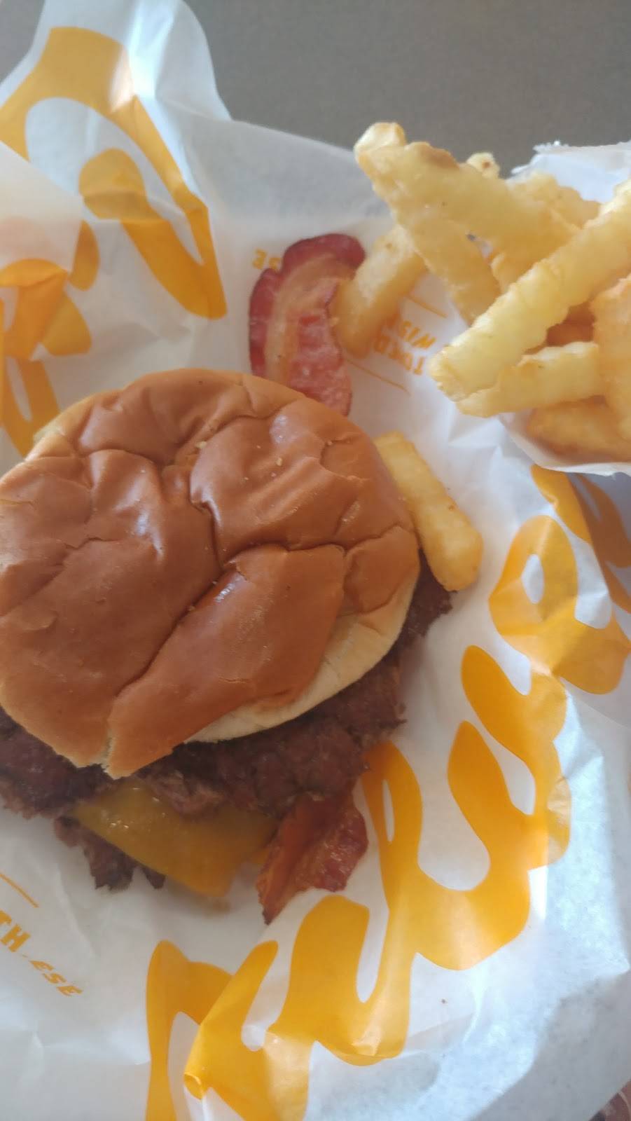 Culvers | restaurant | 4011 38th Ave, Moline, IL 61265, USA | 3097970226 OR +1 309-797-0226