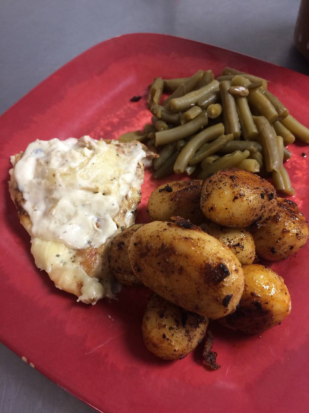 Pink Pig | restaurant | 824 Cherry Log St, Cherry Log, GA 30522, USA | 7062763311 OR +1 706-276-3311