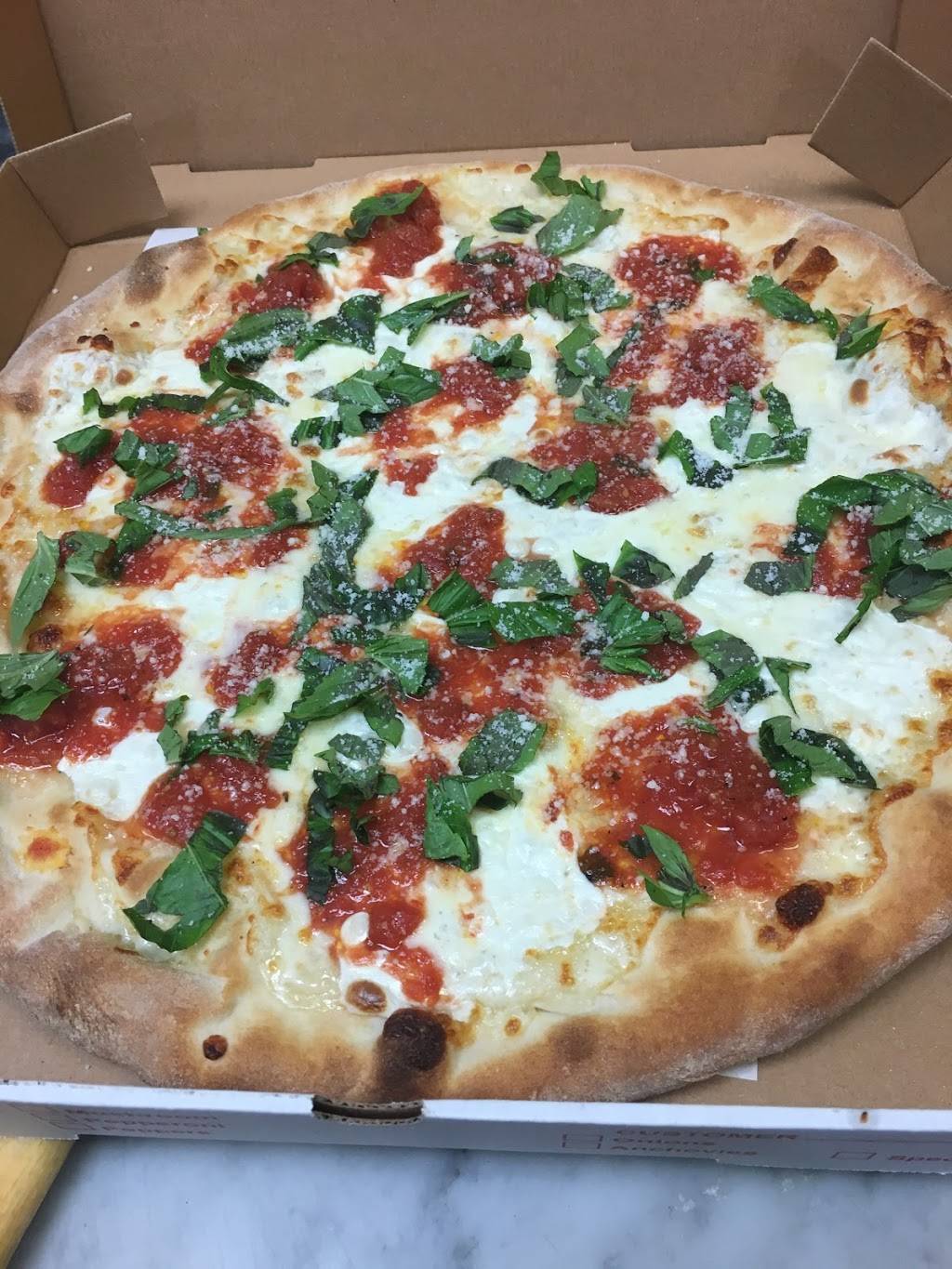 Royal Pizza | restaurant | 55-06 Myrtle Ave, Ridgewood, NY 11385, USA | 7184977090 OR +1 718-497-7090