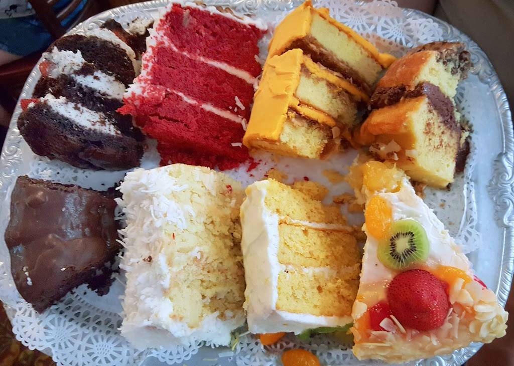 Bubble Room | restaurant | 15001 Captiva Dr, Captiva, FL 33924, USA | 2394725558 OR +1 239-472-5558