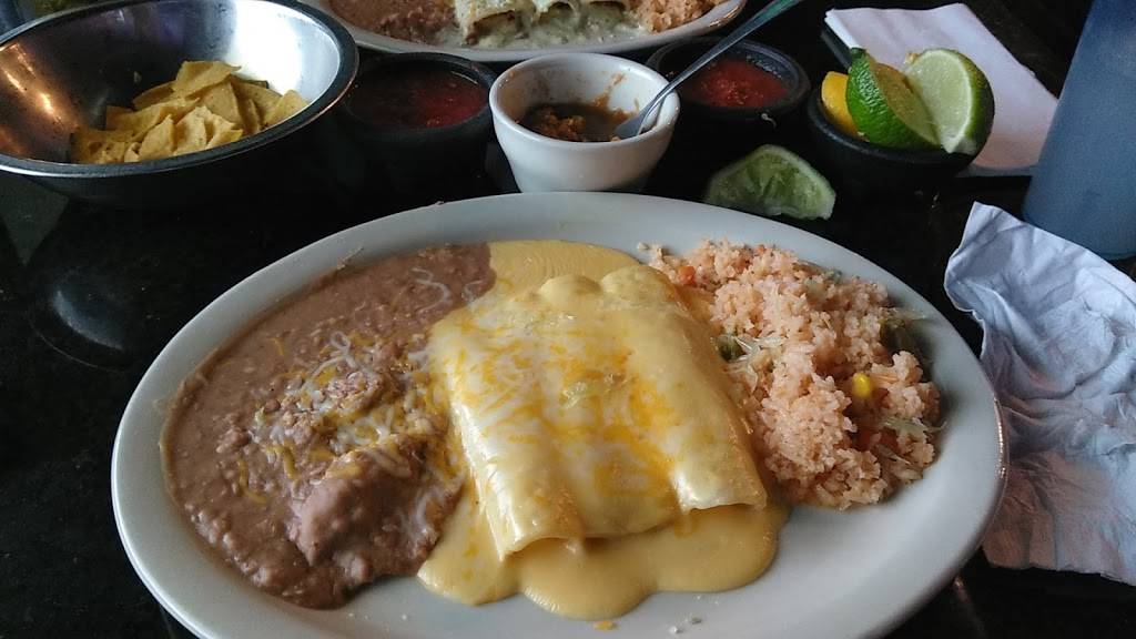 Rio Bravo Grand Prairie | restaurant | 425 W Pioneer Pkwy, Grand Prairie, TX 75051, USA | 9726428007 OR +1 972-642-8007