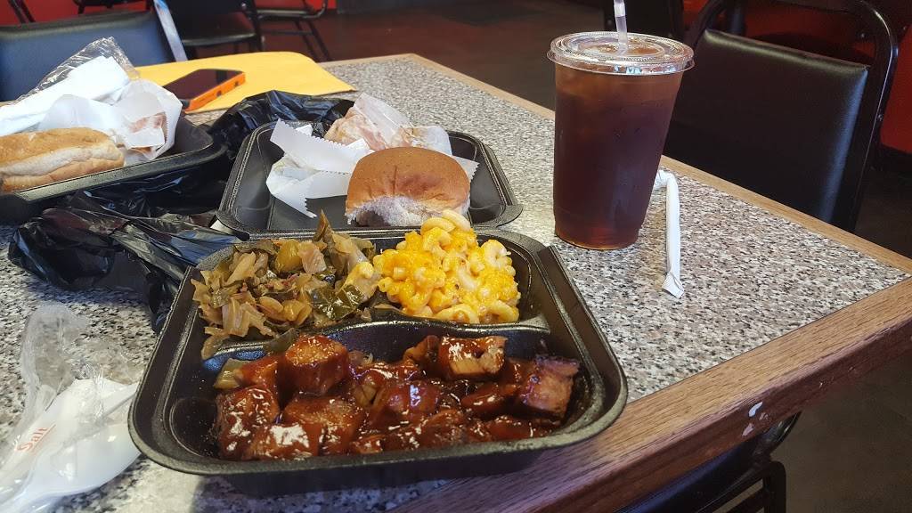 Alabama Que | restaurant | 2733 Vine St, Cincinnati, OH 45219, USA | 5133768781 OR +1 513-376-8781