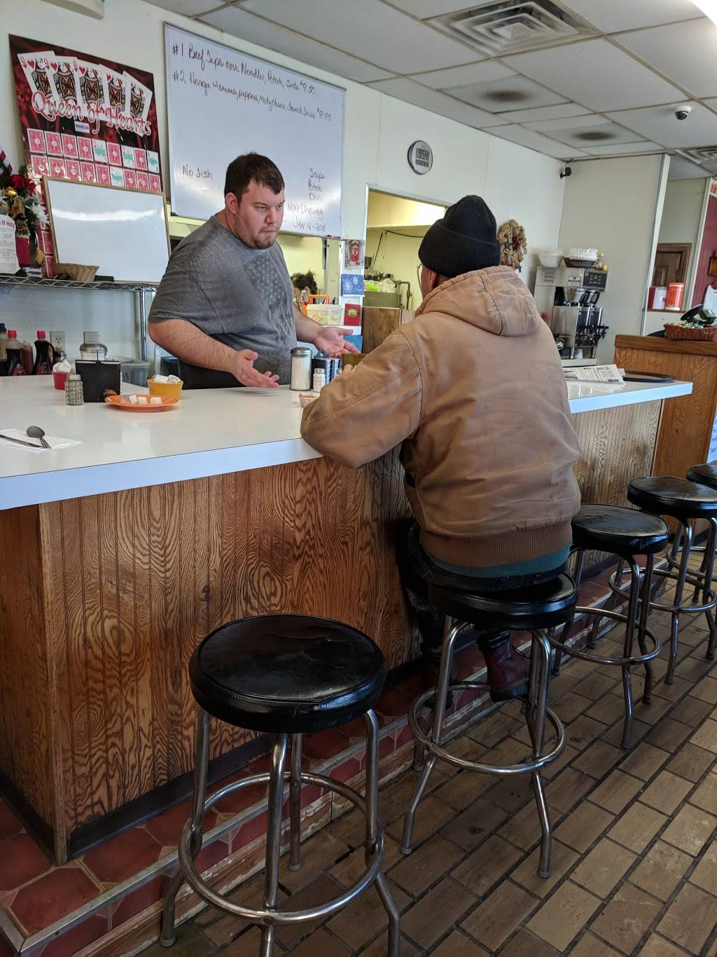 Adeles Restaurant | restaurant | 509 Snyder Rd, Salem, OH 44460, USA | 3303376464 OR +1 330-337-6464