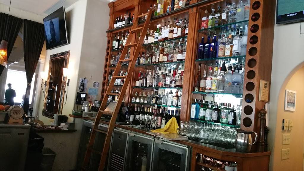 Christian Michaels Ristorante | restaurant | 192 E 3rd St, Chico, CA 95928, USA | 5308944005 OR +1 530-894-4005