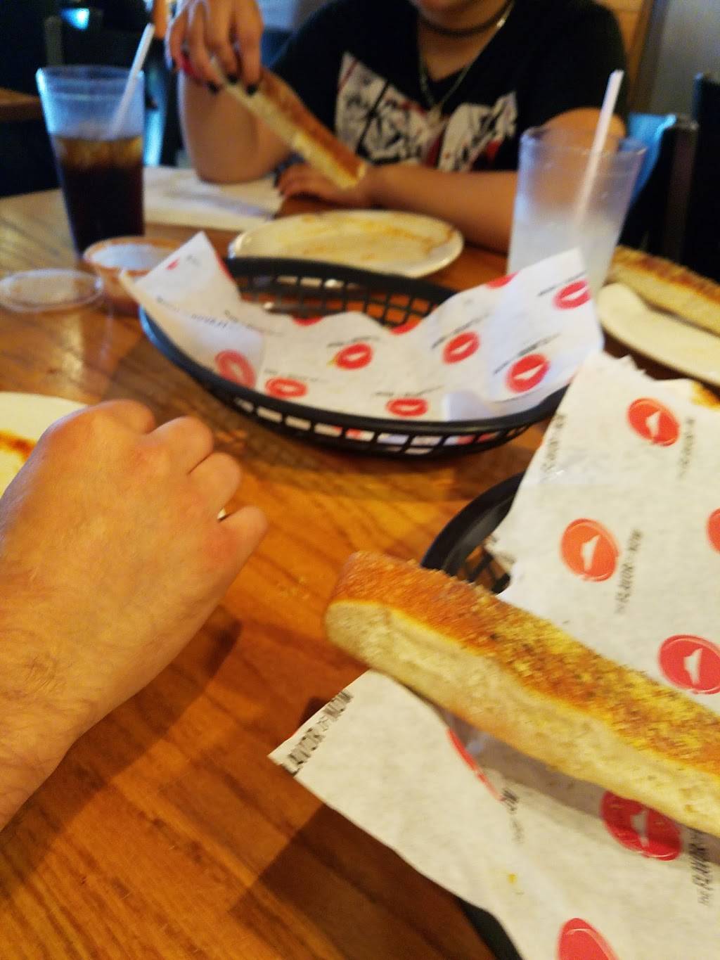 Pizza Hut | restaurant | 5020 W Cermak Rd, Cicero, IL 60804, USA | 7087808580 OR +1 708-780-8580